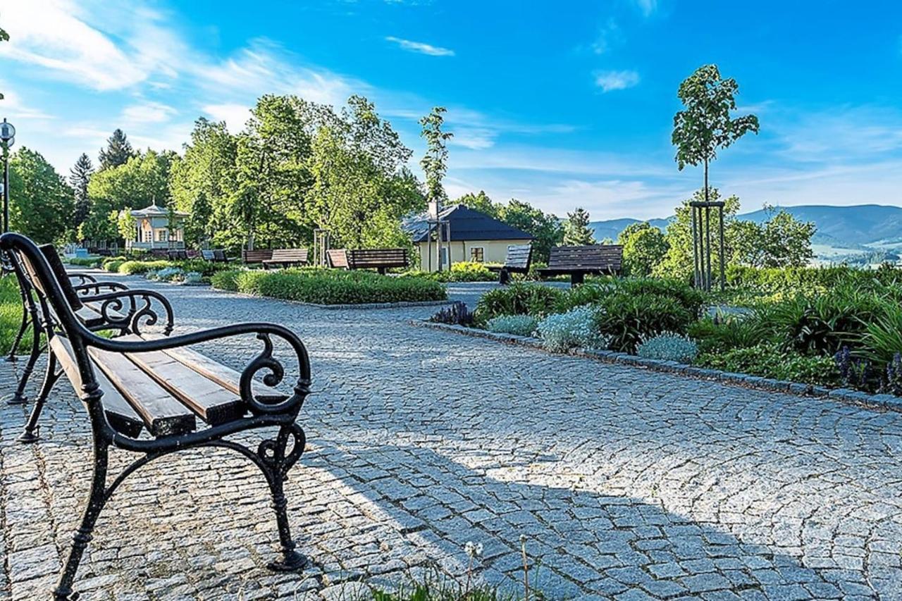 Chata Pod Rejvizem Jeseník Buitenkant foto