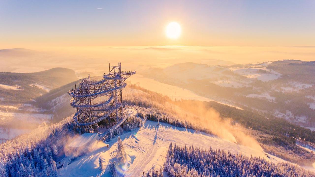 Chata Pod Rejvizem Jeseník Buitenkant foto